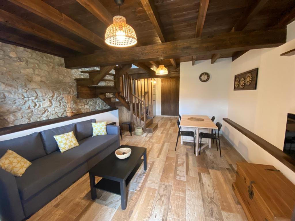 Apartamentos Rurales Playas De Niembro Llanes Exteriör bild