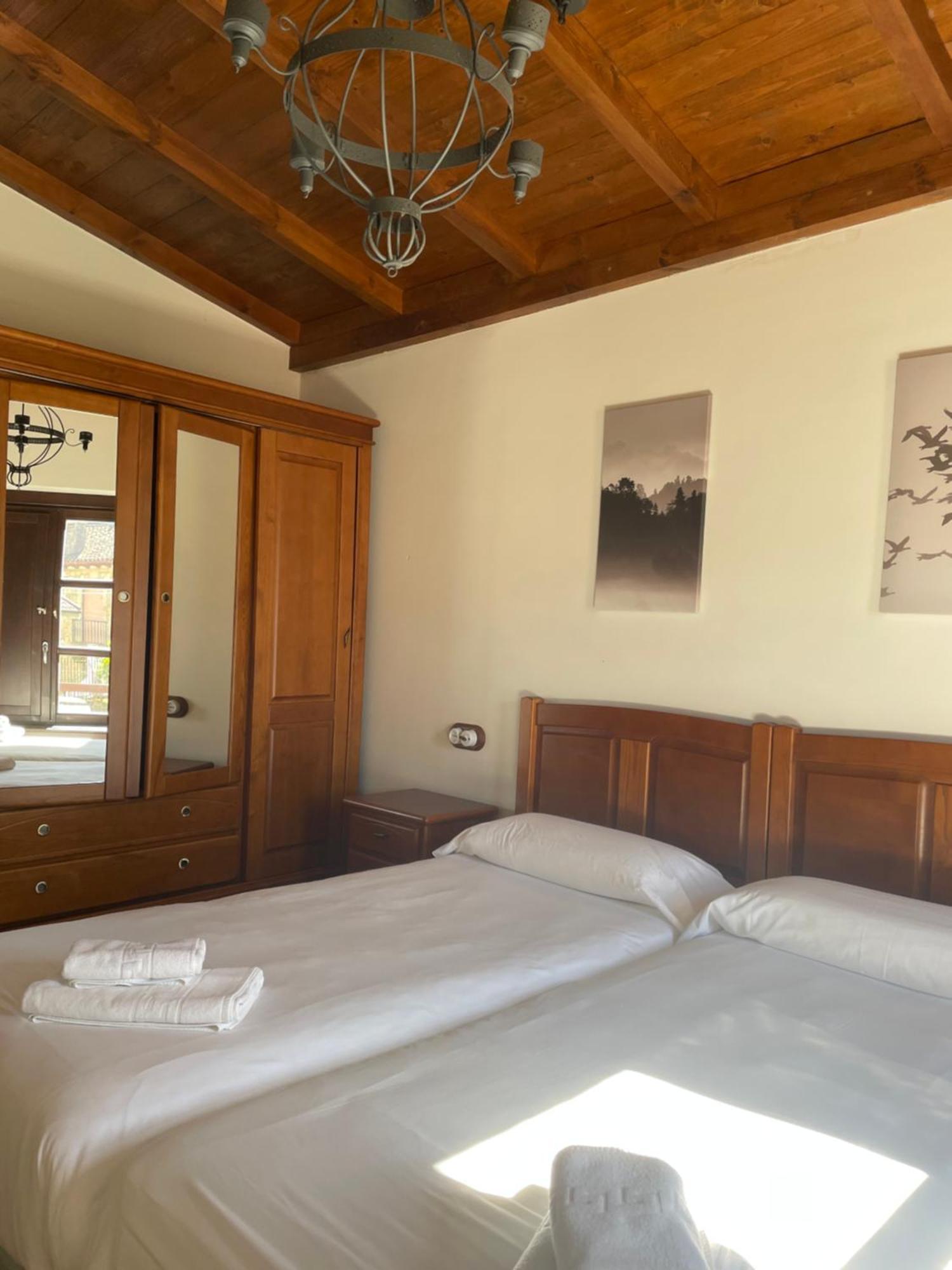Apartamentos Rurales Playas De Niembro Llanes Exteriör bild